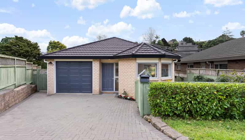 5 Red Hibiscus Road, Stanmore Bay
