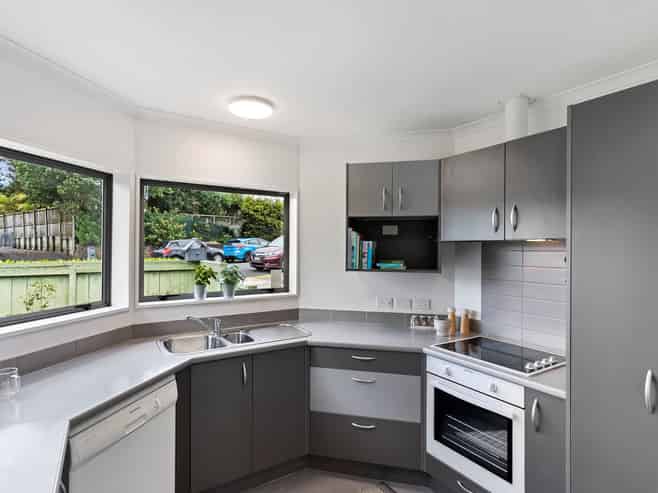 5 Red Hibiscus Road, Stanmore Bay