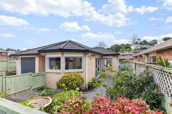 5 Red Hibiscus Road, Stanmore Bay