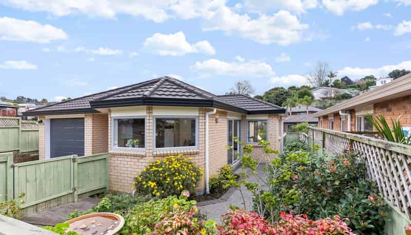 5 Red Hibiscus Road, Stanmore Bay