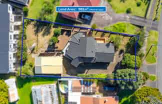 262 Great North Road, Henderson
