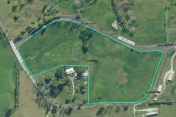 42 Jumna Rd, Maungaturoto