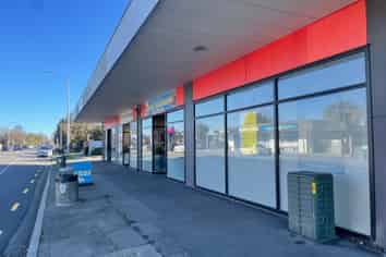 High Profile Retail Corner