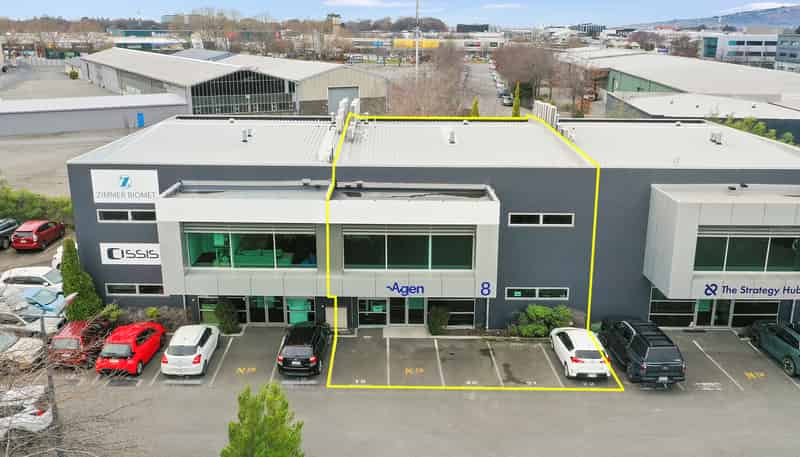 8/2 Barry Hogan Place, Riccarton