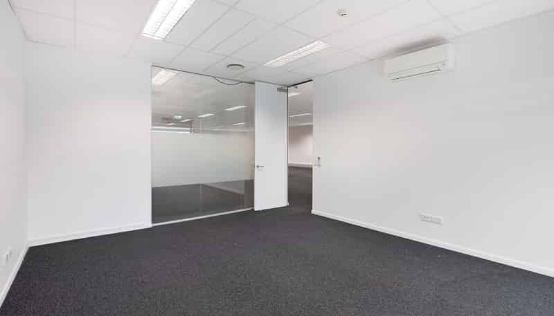 8/2 Barry Hogan Place, Riccarton