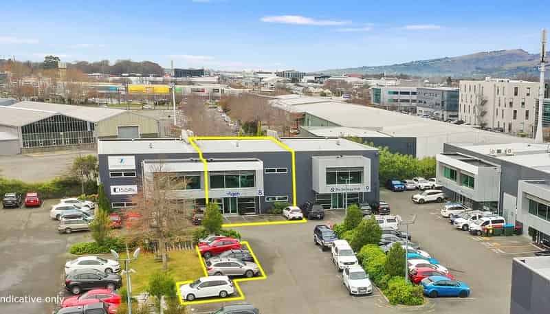 8/2 Barry Hogan Place, Riccarton