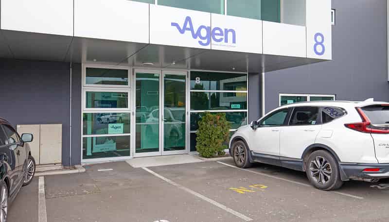 8/2 Barry Hogan Place, Riccarton