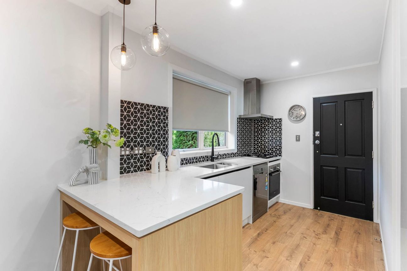 PRIVATE & PARKSIDE – MODERN LIVING AT ITS BEST - Vista 6