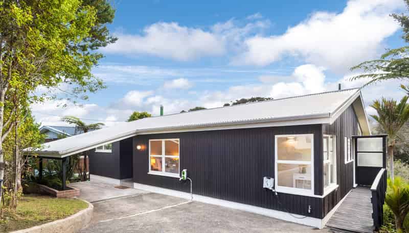 15 Kauri Road, Birkenhead