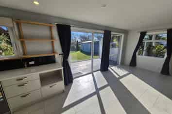 8 Prisk Place, Hillsborough