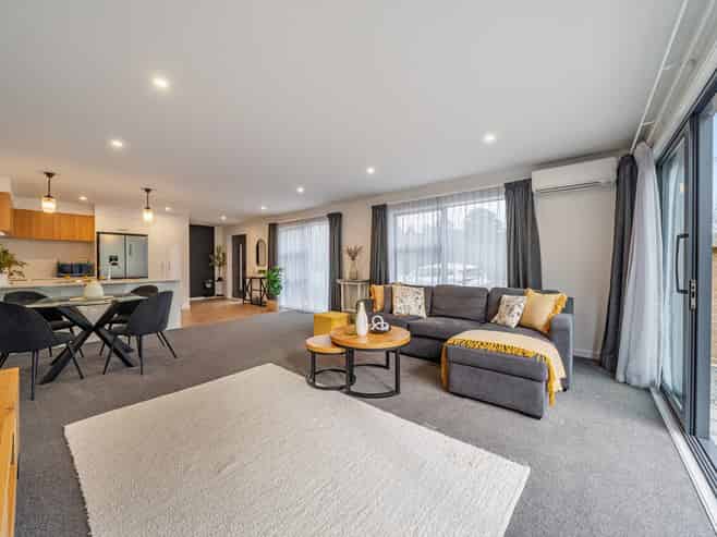 62a Akatarawa Road, Brown Owl