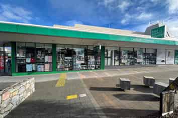 c.525m2 Prime Corner Retail – Taupo CBD