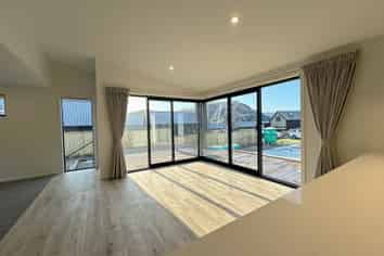 7 Rowe Drive, Jacks Point