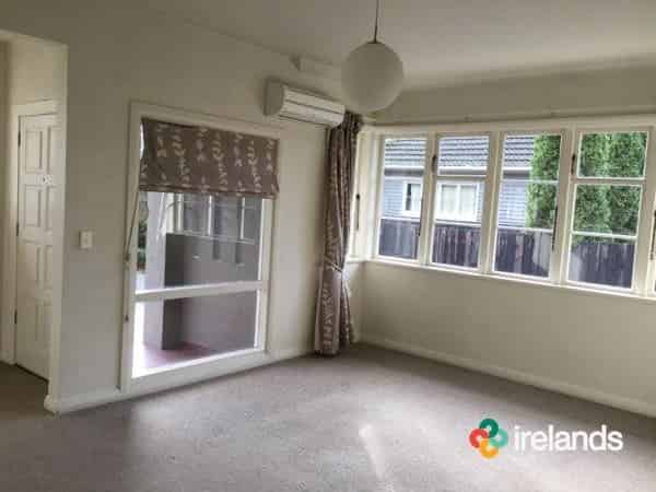 16 Halton Street, Strowan
