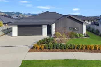 3 Holstein Lane, Richmond
