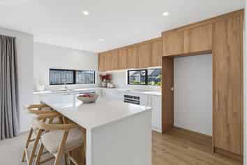 3 Holstein Lane, Richmond