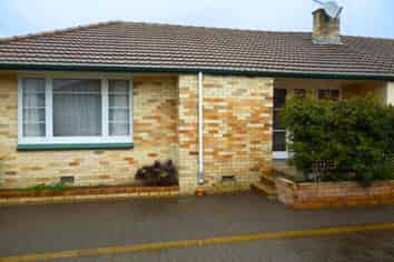8 Firth Street, Hamilton East