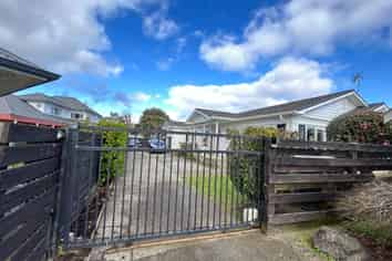 11a Avalon Crescent, Avalon