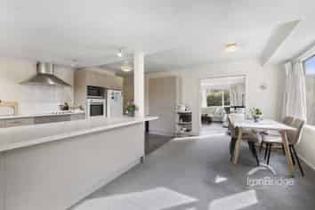6 Dix Street, Wigram