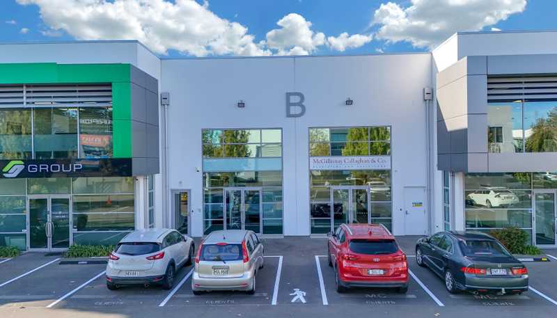  Unit B, 92 Russley Road, Russley