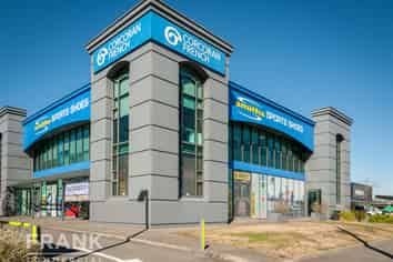 166 Moorhouse Avenue  Fully Fitted Office with Ample Parking