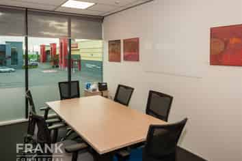 166 Moorhouse Avenue  Fully Fitted Office with Ample Parking