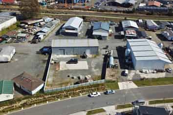 Warehouse and Secure Yard