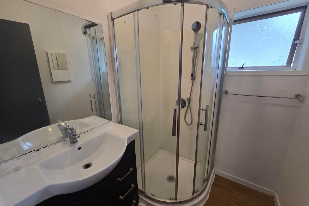 2 Bedroom unit in New Lynn - Vista 6
