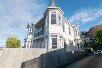 32 Maitland Street, Dunedin Central