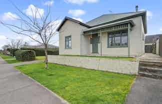 56 Arthur Street, Gladstone
