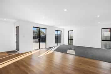 228 Greers Road, Bryndwr