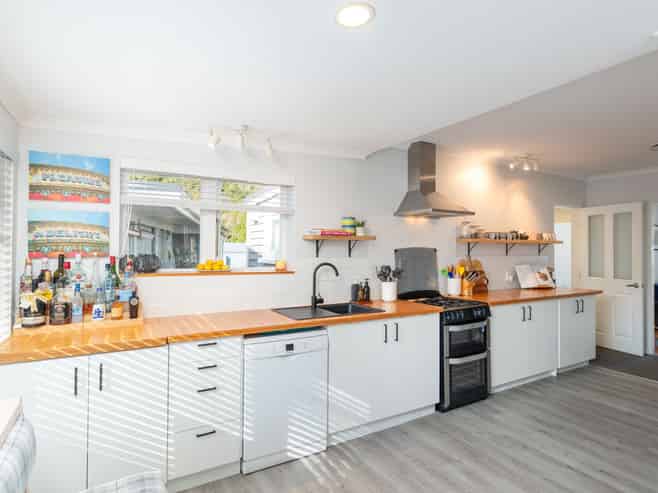 15 Black Beech Street, Birchville