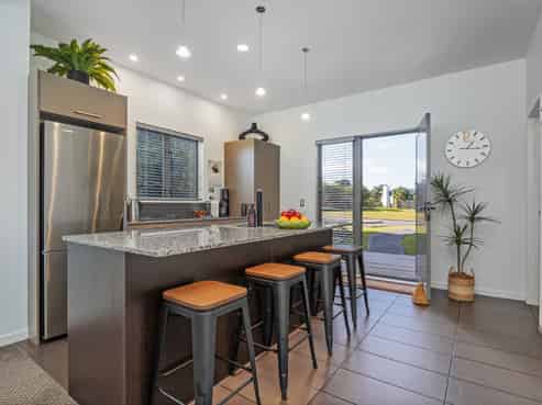 43/101 Harbour Drive, Matarangi