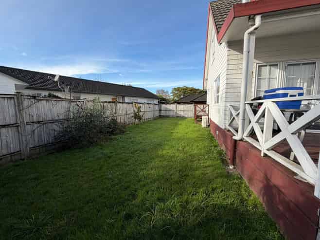 8 Evanda Crescent, Papakura