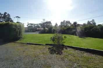 997 Main South Road, Camerons