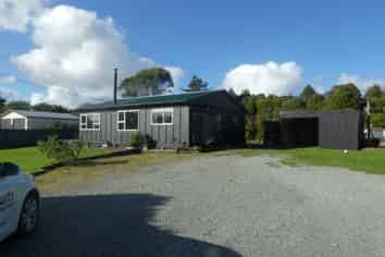 997 Main South Road, Camerons