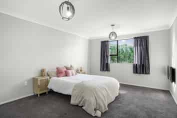 14A Crystal Grove, Birchville
