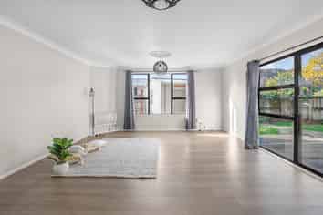 14A Crystal Grove, Birchville