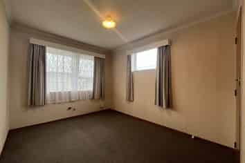 3 Kiwi Court, Roslyn