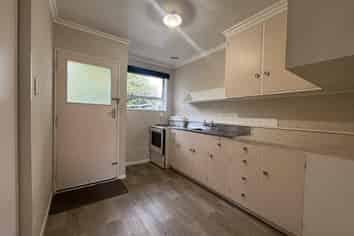 3 Kiwi Court, Roslyn