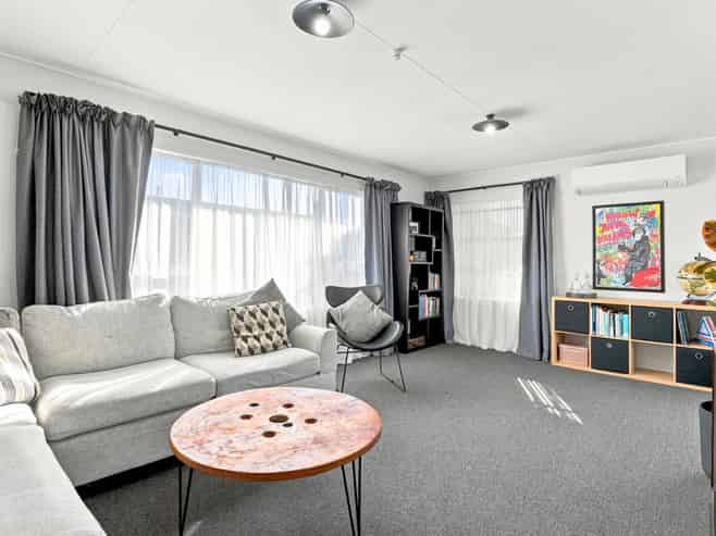 60 Hinau Street, Castlecliff