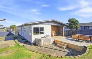 60 Hinau Street, Castlecliff