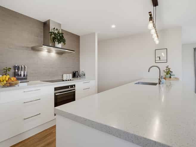 21 Quinn Crescent, Woodend