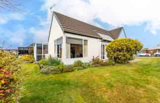 7 Stenhouse Drive, Marchwiel