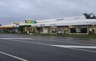 Large format retail with profile