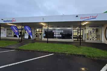 Large format retail with profile