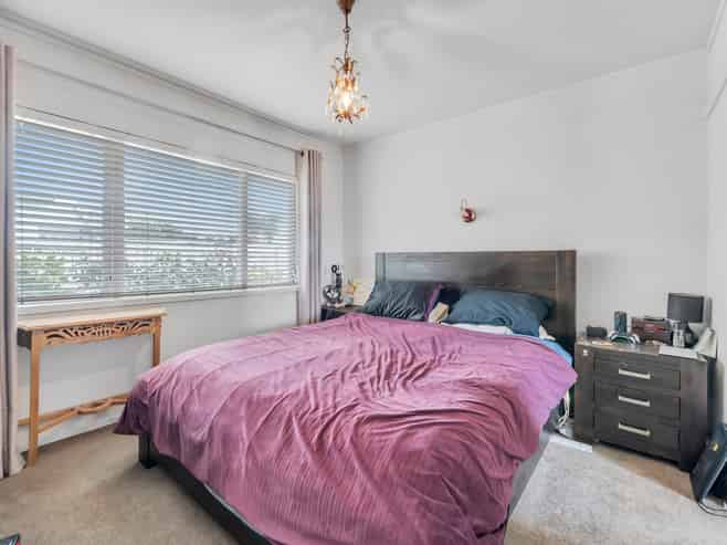 2/25 Kitchener Road, Sandringham