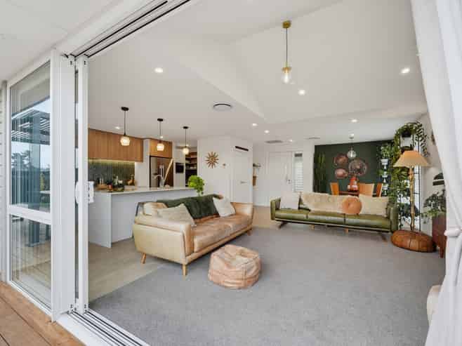 4 Olearia Lane, Woodend