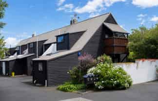 2A Pitoitoi Road, Days Bay
