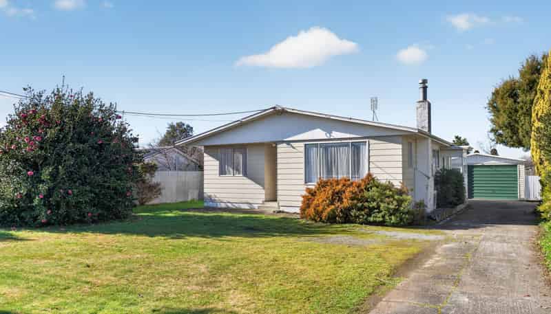 1 Taverner Street, Carterton